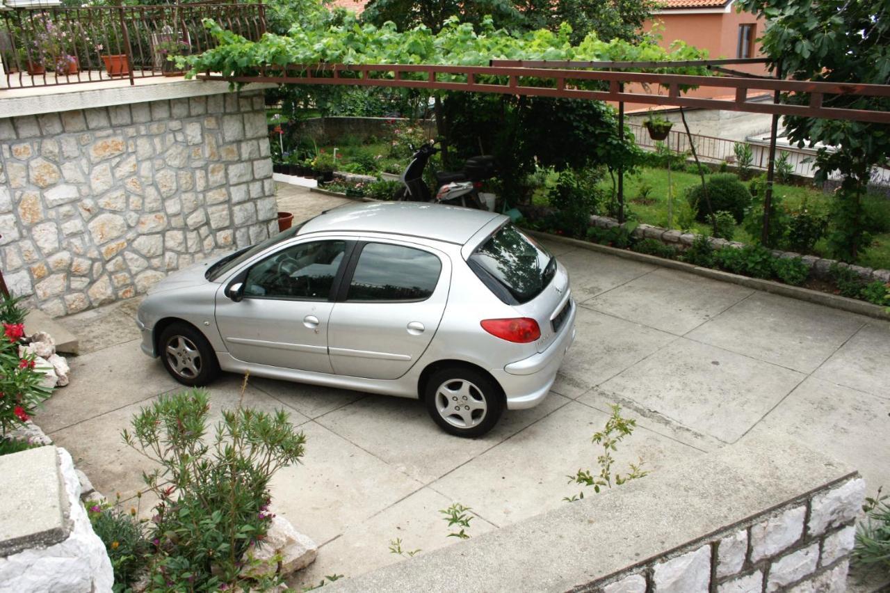 Apartments With A Parking Space Novi Vinodolski - 5525 ภายนอก รูปภาพ
